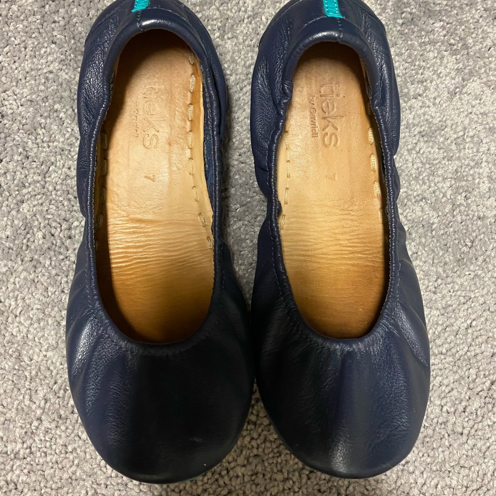 Tieks California Navy